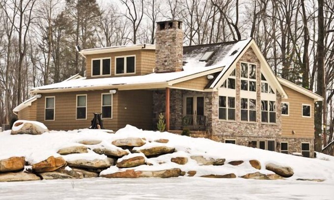 New Tripoli Cabina | Stellar's Cabin . nothing else like it!