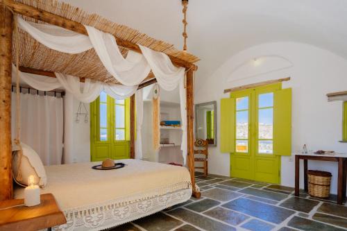 Donoussa Casa | Stenosa