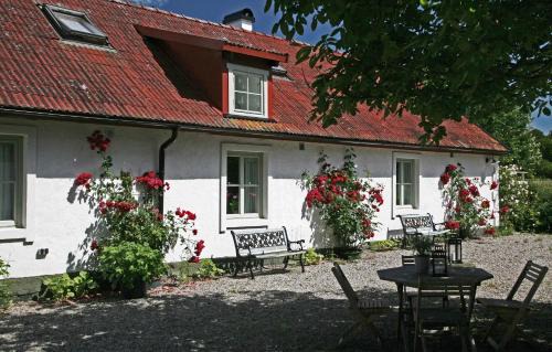 Kivik Apartamento | Stenrosgården