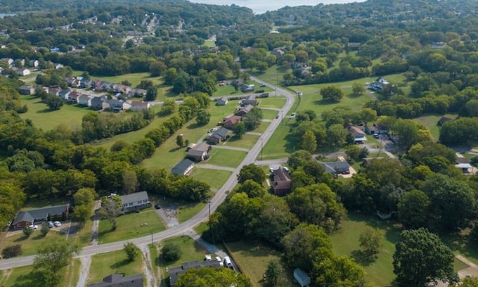 Hendersonville Casa | Step into a newly revitalized haven, primed for you to make it your own!