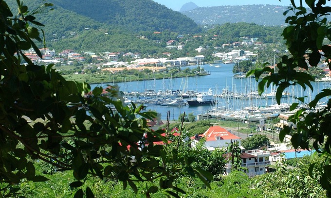 Gros Islet Hotel | Stephanie's Apartments Ltd