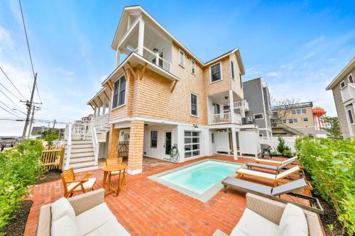 Beach Haven Casa | Steps From Sand and Fun Beach Haven Retreat with Pool