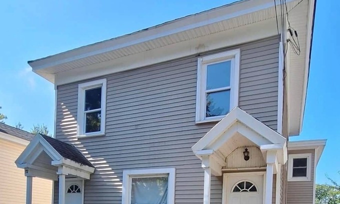 Oswego Apartamento | Steps from the Park!