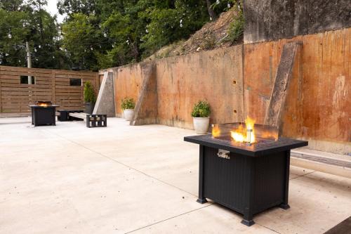 Hot Springs Apartamento | Steps to Bathhouses, Historic Studio, KING BED, Room # 101