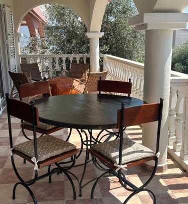 Przno Apartamento | Steps to beach 3 Bedrooms 2 Bathrooms 2 Kitchens with a Terrace - 2 Parking spots - Sea View
