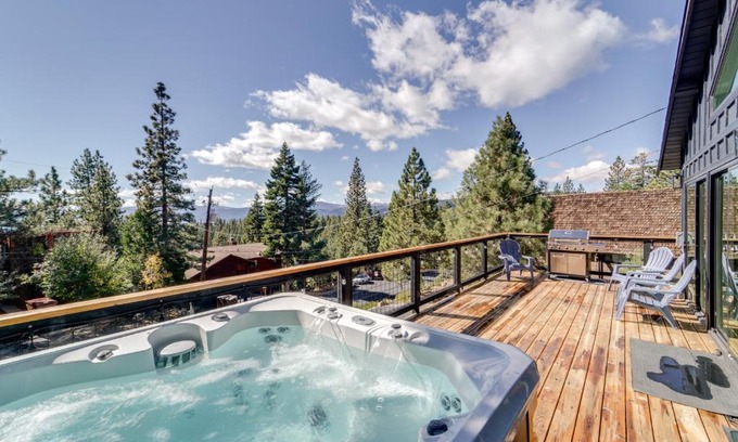 Lake Forest Casa | Steps to Beach Family Home with Views in Tahoe City