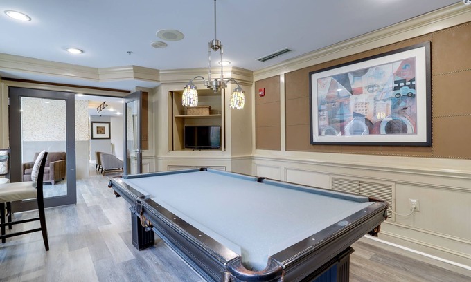 Ballston Apartamento | Steps to Metro Apartments in Arlington