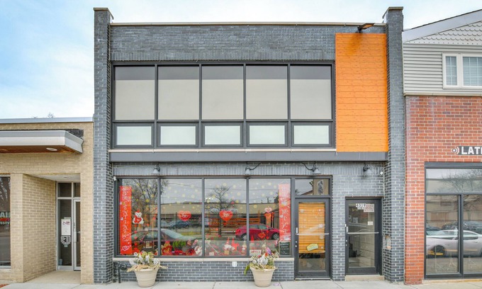 Chicago Apartamento | Steps to Shops & Eats: Apt in Portage Park!