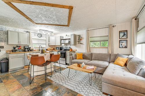 Sterling Casa | Sterling Home with Patio, BBQ Grill and Fire Pit!