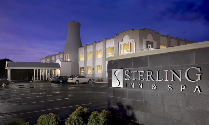Niagara Falls Hotel | Sterling Inn & Spa
