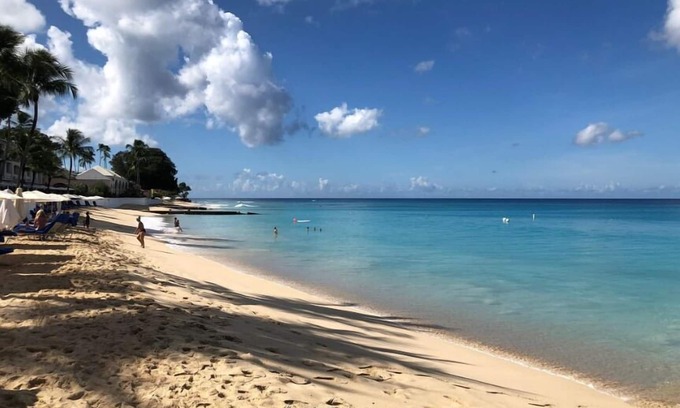 Reeds Bay Villa | Still Fathoms in St James by Personal Villas - Excellent for Holidays, Stylish B