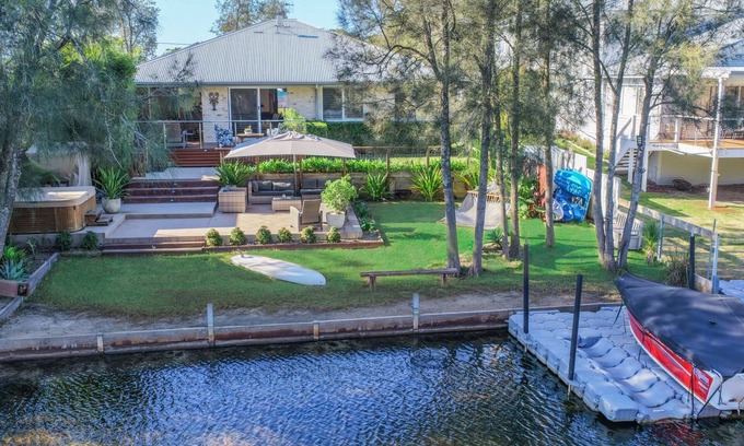 Lake Conjola Casa | Still Water on Aney in Lake Conjola