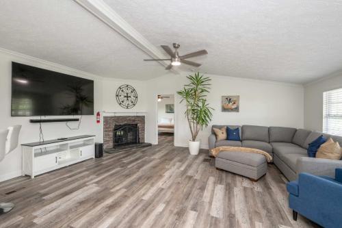 Williamstown Casa | Stillwater Hollow - For 8