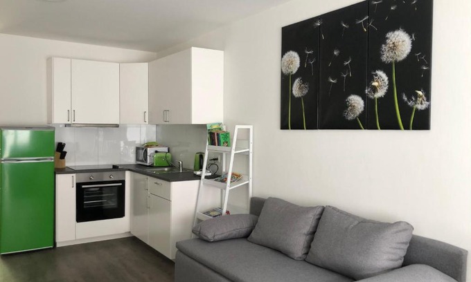 Kreyenbruck Apartamento | Stilvoll Wohnen in Oldenburg Kreyenbrück Apartments