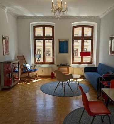 Goerlitz Apartamento | Stilvolle Moderne unter hohen Decken