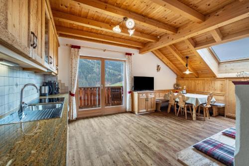 Monguelfo Apartamento | Stoffnerhof Apt Edelweiß