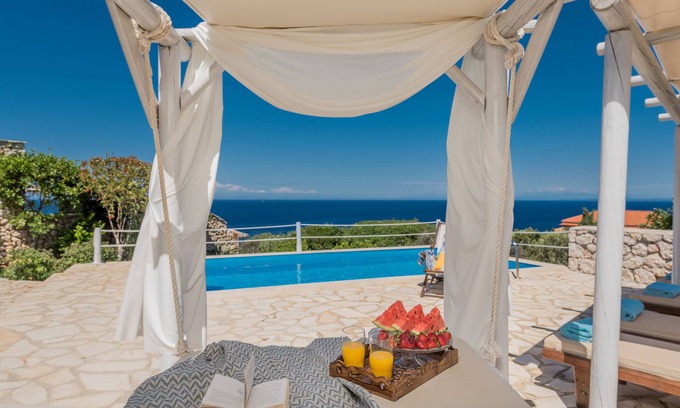 Korithi Villa | VILLAS DE ORFOS CON PISCINA PRIVADA Y VISTA INCREÍBLE 4 SUEÑA
