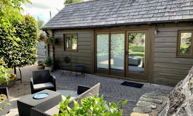 Saint Briavels Apartamento | Alquiler Estudio en Saint Briavels con WiFi y SkyTV y DVD