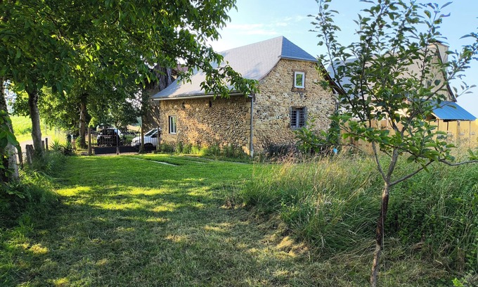 Jurancon Casa | Stone country house 15 minutes from Pau