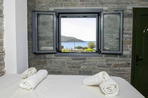 Nea Styra Casa | Stone Cozy Studio in Nimporio