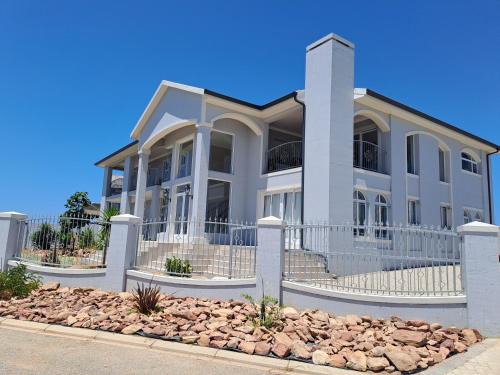 Mossel Bay Cama Y Desayuno | Stone Crown Manor B&B