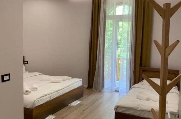 Kukes County Casa | Stone House 22