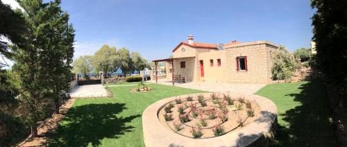 Aegina Villa | Stone house