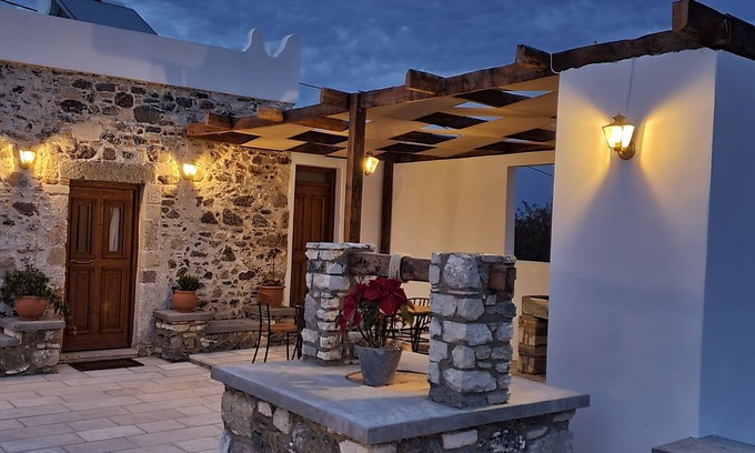 Psalidi Casa | Stone House