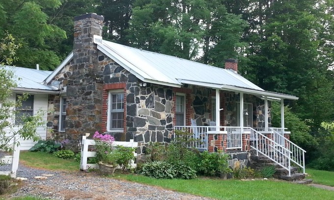 Spruce Pine Casa | Casa de piedra en Little Switzerland