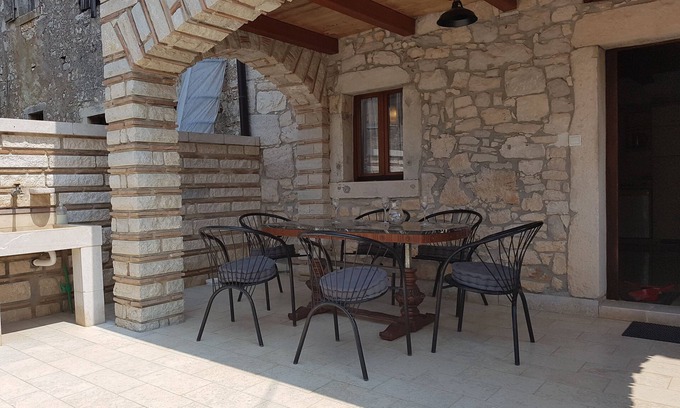 Baderna Casa | Casa de piedra en Istria y piscina privada> cerca de Porec