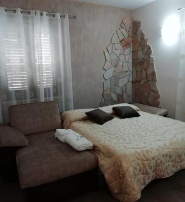 Montemaggiore Belsito Cama Y Desayuno | STONE HOUSE e Casa Vacanze Zia Rosina