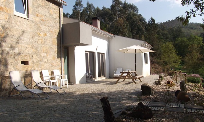 Oliveira de Frades Otro | GRANJA ESTANCIA EN CASA ACOGEDORA DE PIEDRA, RETIRAR EN LA NATURALEZA