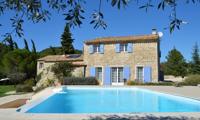 Seguret Casa | Stone house with beautiful swimming pool and enchanting panorama