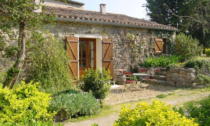 Lauret Casa | Casa de piedra con jardín, en el sur de Francia. Pueblo del vino, cerca de Montpellier