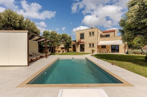 Platanias Villa | Stone Villa Analisa, Pool, BBQ, Sunset Sea view