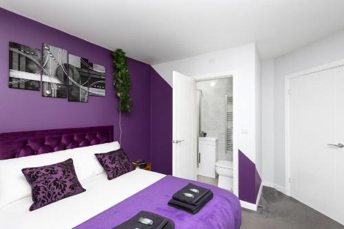 Leeds Casa | Stonecliffe House By Alt-Stay Accommodation