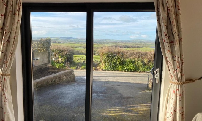 Portfieldgate Apartamento | Stonecroft Cwtch