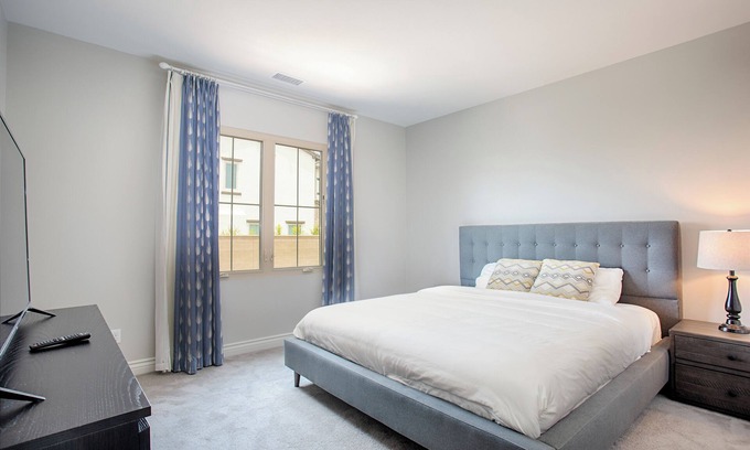 Orchard Hills Casa | Stonegate Community Gem|20% Off Offer|Flexible Lease with Garage Access #7101