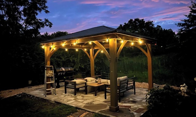 Harrisburg Casa | Stonehouse- A private Retreat, Pet Friendly near hershey and PA farmshow.
