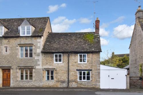 South Cerney Casa | Stonemason's Cottage