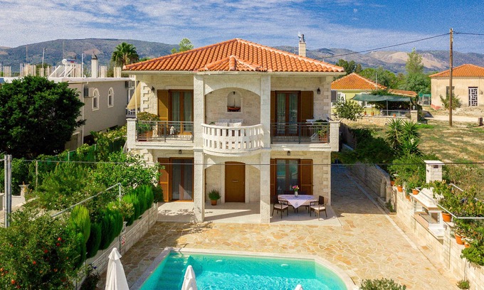 Kalpaki Villa | StoneVilla Lika con piscina privada