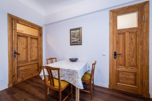Avoti Apartamento | Stories Writer's AP 40sqm Renovated Free parking