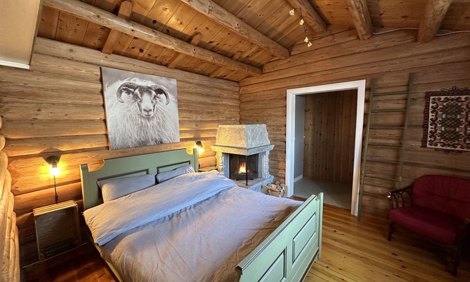 Lillehammer Casa | Stort Koselig hus Sentralt i Lillehammer, Perfekt Kombinasjon av Naturen og Byen