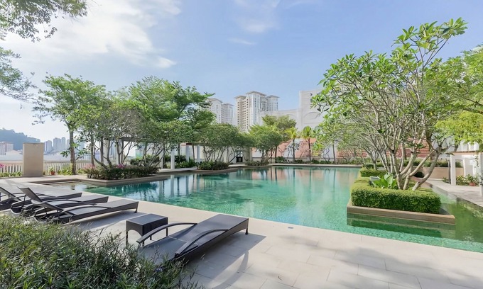 Seri Tanjung Pinang Apartamento | Straits Quay Marina Suites Penang