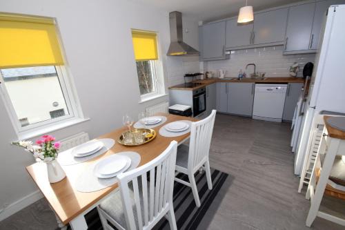 Portstewart Casa | Strand House 2