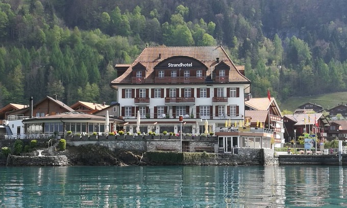 Iseltwald Hotel | Strandhotel