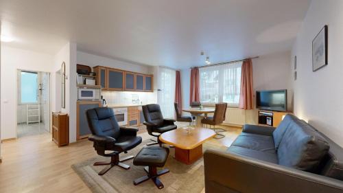 Binz Apartamento | strandnahe FeWo mit Schwimmbad im Haus, a cappella 63, Binz