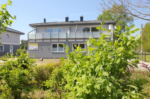 Gohren Casa | strandnahes Haus, Balkon, gratis Nutzung vom AHOI Erlebnisbad und Sauna in Sellin- Villa Playa