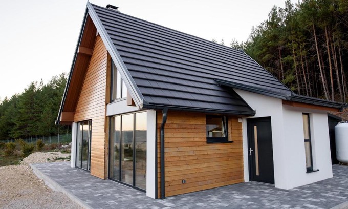 Canton 10 Casa | Strane