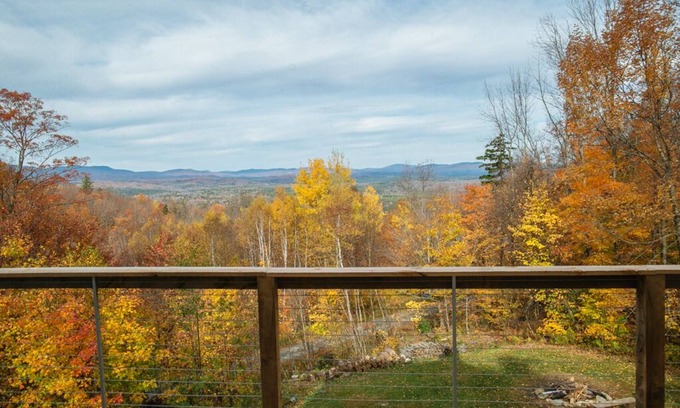 Stratton Mountain Casa | 3900 sqft, 4bd, 3ba - 5 min a Stratton w / Views!